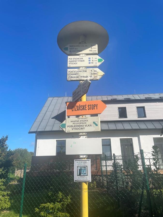 Apartman Studnice Na Vysocine Nove Mesto na Morave Extérieur photo